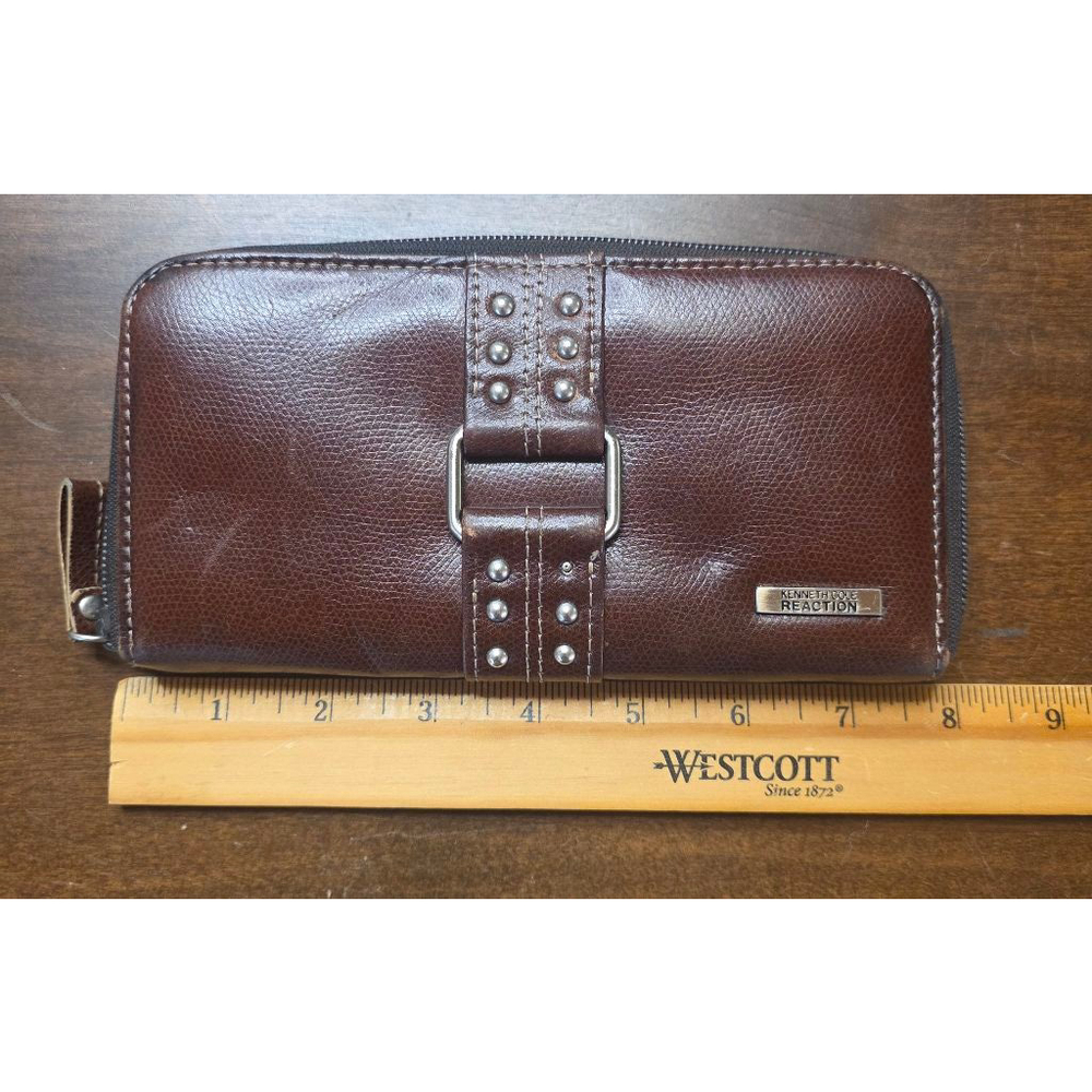Women's Kenneth Cole Reaction Brown Studded Zip Wallet One Size - Picture 5 of 6